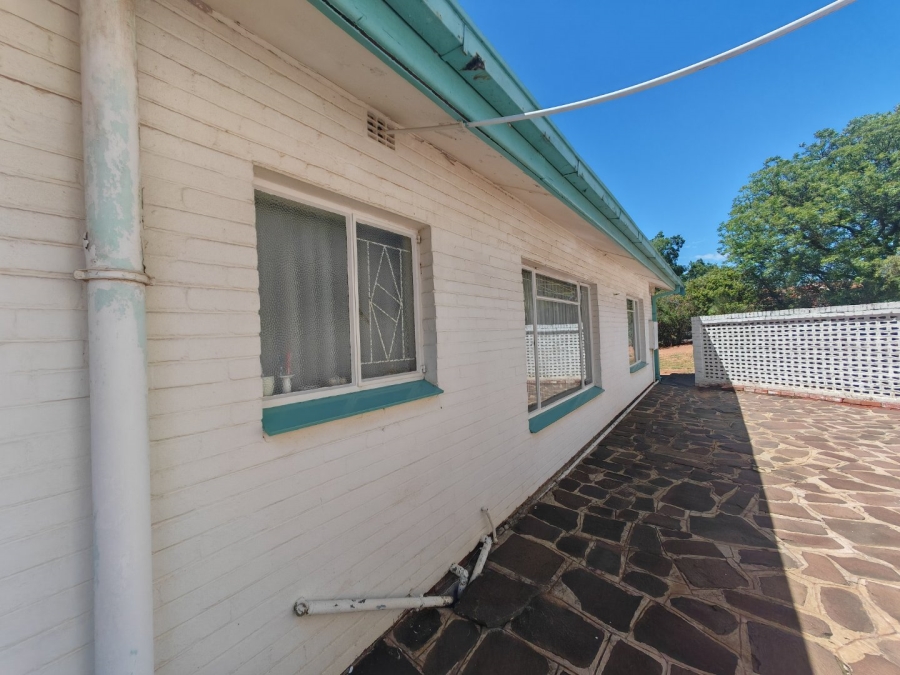 3 Bedroom Property for Sale in Uitsig Free State